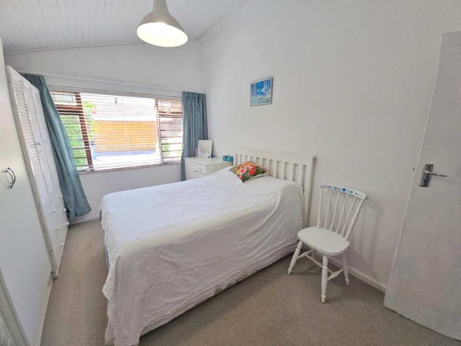 5 Bedroom Property for Sale in Kingfisher Creek Western Cape